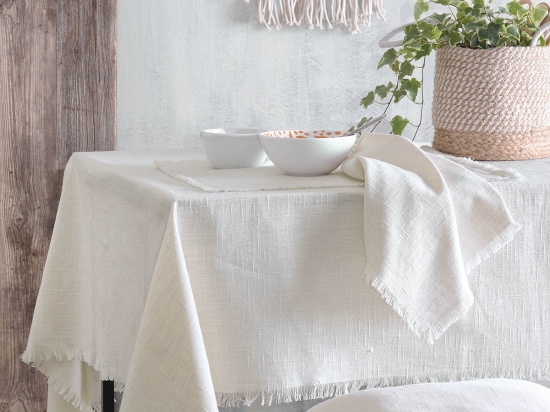 Merit τραπεζομάντηλο off white 170x270 εκ