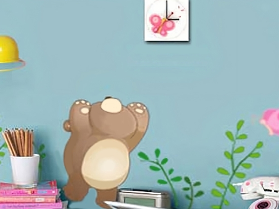 Bear chasing the butterfly ρολόι τοίχου αυτοκόλλητο από βινύλιο 113 εκ