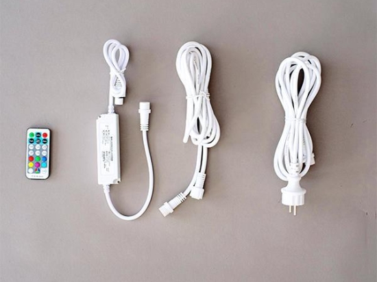 Synchronous RGBW controller και τηλεχειριστήριο με προέκταση παροχής 1.5 μέτρα και κονέκτορα έως 1000 led IP44