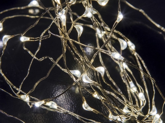 100 Led λαμπάκια μπαταρίας αδιάβροχα χάλκινο καλώδιο και λευκό ψυχρό φως 5μ