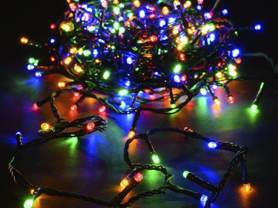 100 Led λαμπάκια IP44 με πρόγραμμα πράσινο καλώδιο πολύχρωμο φως 5μ