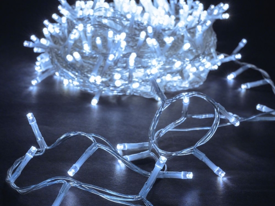 800 Led λαμπάκια IP44 με 8 προγράμματα διάφανο καλώδιο και λευκό ψυχρό φως 40μ