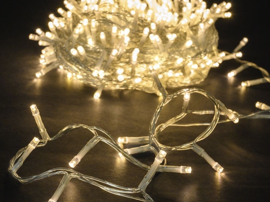 800 Led λαμπάκια IP44 με 8 προγράμματα διάφανο καλώδιο και λευκό θερμό φως 40μ
