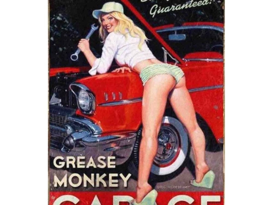 Garage pinup girl vintage ξύλινος πίνακας