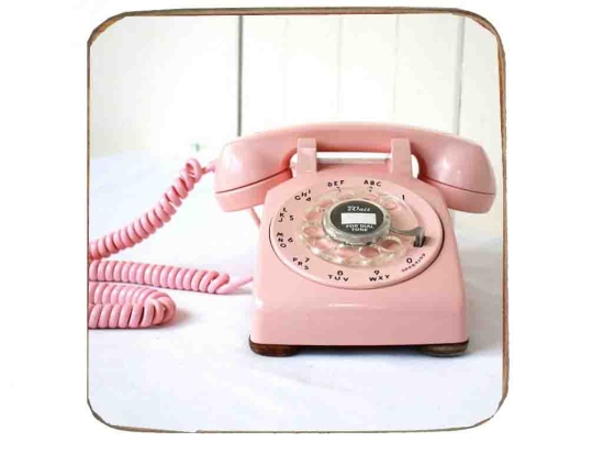 Σουβέρ ξύλινo χειροποίητo retro pink phone