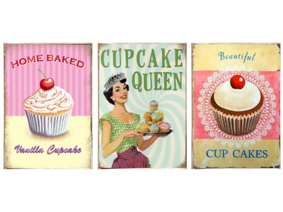 Cupcakes vintage σετ τριών τεμαχίων από ξύλινους χειροποίητους πίνακες