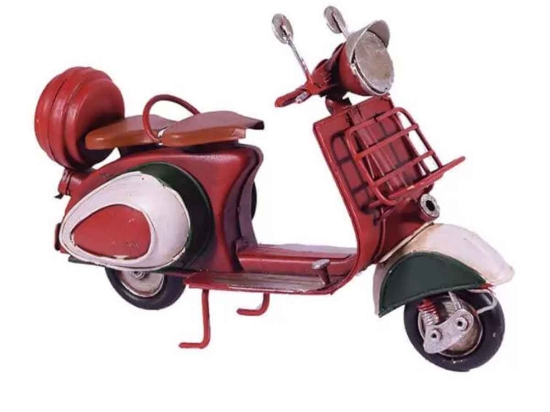 Retro βέσπα μεταλλική σε κόκκινο χρώμα 18x7x11 εκ