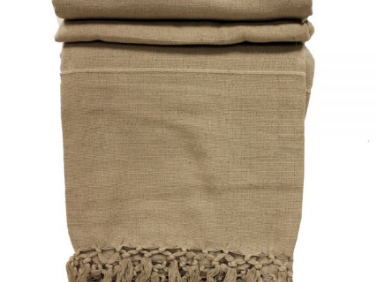 Rajput ριχτάρι σε απαλή λαδί απόχρωση 225x350 εκ