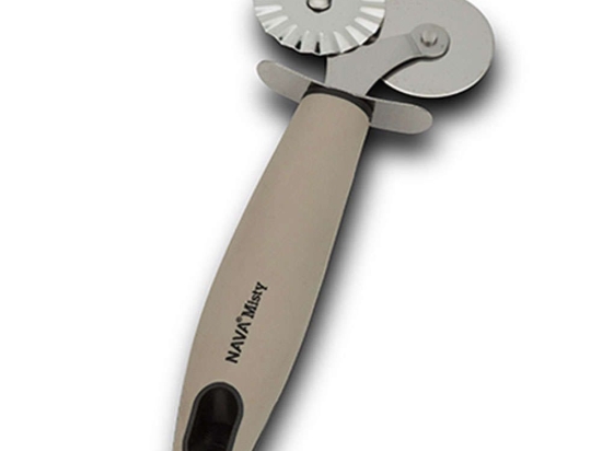Κόπτης Ζύμης Με Διπλή Ροδέλα Misty 10-111-019 18,5cm Beige-Black Nava Ανοξείδωτο Ατσάλι