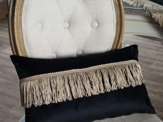 Μαξιλαροθήκη Διακοσμητική Με Κρόσσια Velvet 06 Black Teoran 30X50 Acrylic
