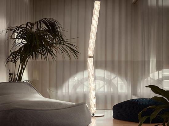 Φωτιστικό Δαπέδου Hugo Prisma Transparent Slamp Lentiflex