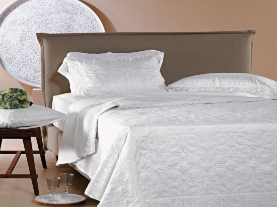 Κουβερλί Carlota (Σετ 3τμχ) White Kentia Υπέρδιπλο 230x250cm 100% Βαμβακοσατέν