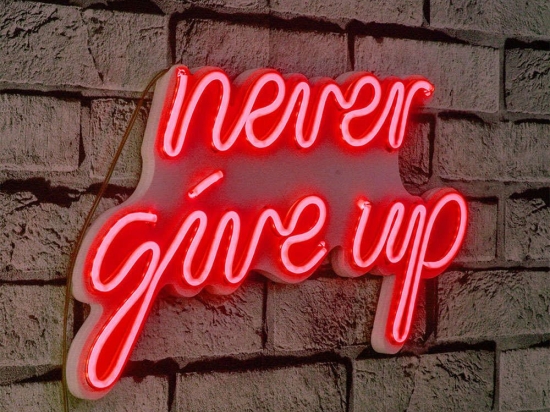 Διακοσμητικό Φωτιστικό Τοίχου Never Give Up 395NGR1667 39x2x24cm Led 19,6W Red Wallity