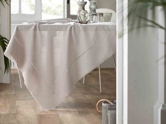Τραπεζομάντηλο 382 15 Grey Gofis Home 135X135cm Πολυέστερ