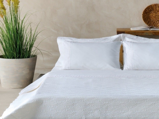 Κουβερλί Elinor (Σετ 3τμχ) White Kentia Υπέρδιπλo 230x250cm 100% Βαμβακοσατέν