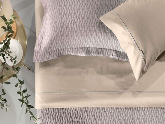Σεντόνι Reserve Natural Guy Laroche Υπέρδιπλo 240x270cm Χωρίς Λάστιχο 100% Βαμβάκι
