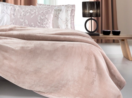 Κουβέρτα Βελουτέ Logo Pudra Guy Laroche Υπέρδιπλο 220x240cm Πολυέστερ