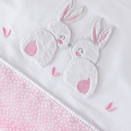 Rabbitty ροζ σετ σεντόνια βρεφικά τριών τεμαχίων με κέντημα 100x160 εκ