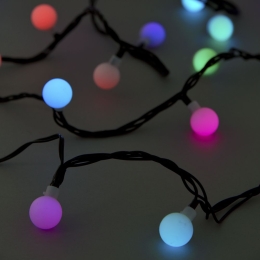 40 Led μπάλες IP44 με επεκτεινόμενο πράσινο καλώδιο και πολύχρωμο φως 4μ