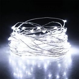 100 λαμπάκια Led μπαταρίας με ασημί καλώδιο και ψυχρό λευκό φως 10μ