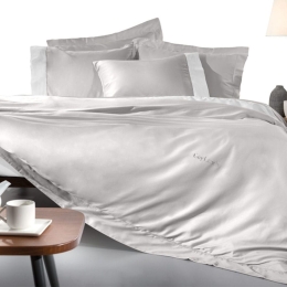 Παπλωματοθήκη Silky Silver Σετ 3Τεμ. Guy Laroche Υπέρδιπλo 245x255cm 100% Βαμβακοσατέν