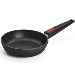 Τηγάνι Αντικολλητικό Titanium Nowo 1520IL 20cm Black Woll 20cm Αλουμίνιο