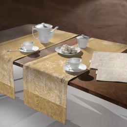 Runner 2034 Laser Cut Curry Saint Clair 40x160 Πολυέστερ
