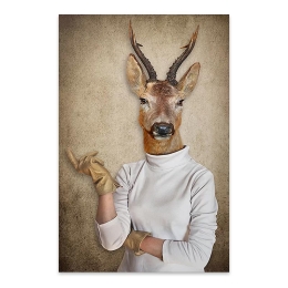 ΠΙΝΑΚΑΣ ΣΕ ΚΑΜΒΑ "WOMAN WITH DEER HEAD" MEGAPAP ΨΗΦΙΑΚΗΣ ΕΚΤΥΠΩΣΗΣ 50X75X3ΕΚ.